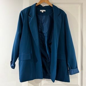 Elegant Blue Women's Blazer